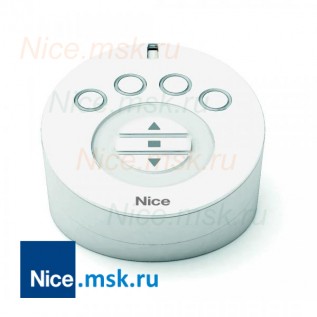 Портативный радиопередатчик NICE AG4W 4 канальный, цвет белый, с поддержкой фунции диммер и мое любимое положение. Питание 2  аккум. Типа АА 1.2V с базой для зарядки